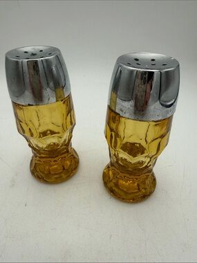 Vintage Anchor Hocking Georgian Amber Glass Salt & Pepper Shakers 4” MCM